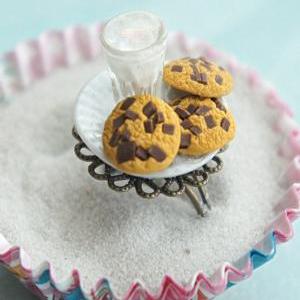 Cookies And Milk Ring