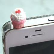red velvet cupcake phone plug