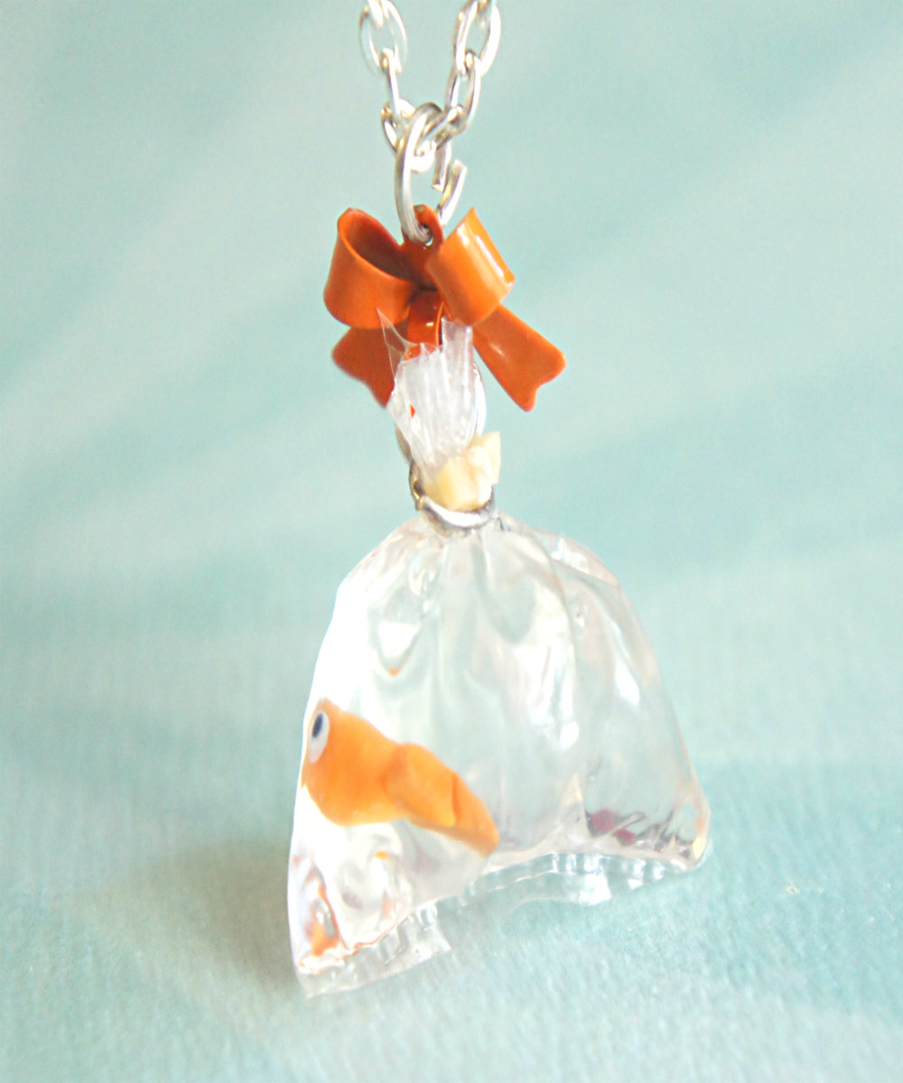 Goldfish In A Bag Necklace on Luulla