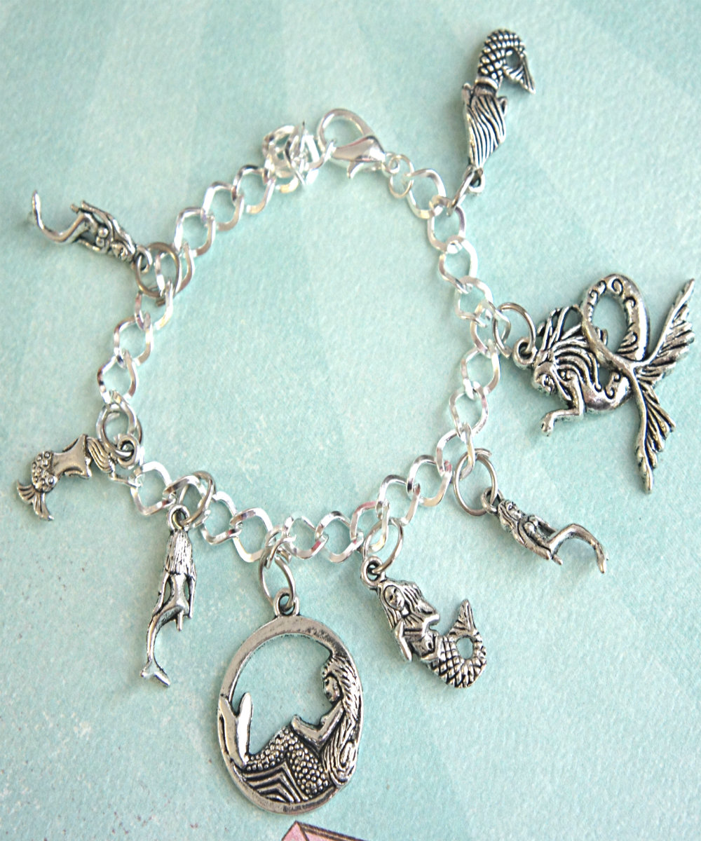 Mermaid Charm Bracelet on Luulla