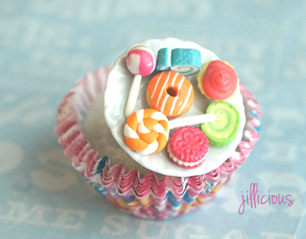 Sweets Plate Ring