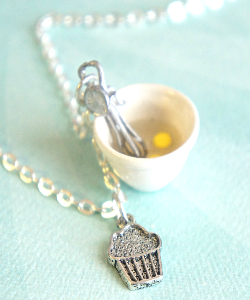 Baker's Necklace on Luulla