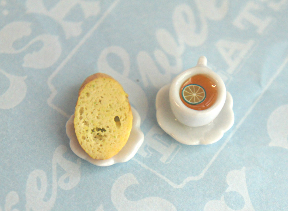 Garlic Bread And Tea Earrings
