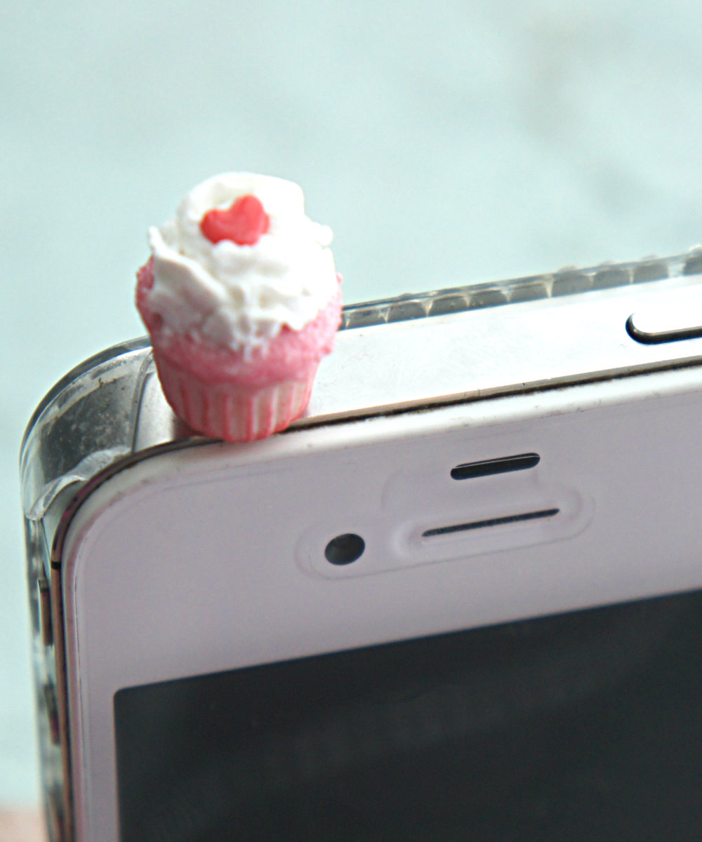 Red Velvet Cupcake Phone Plug