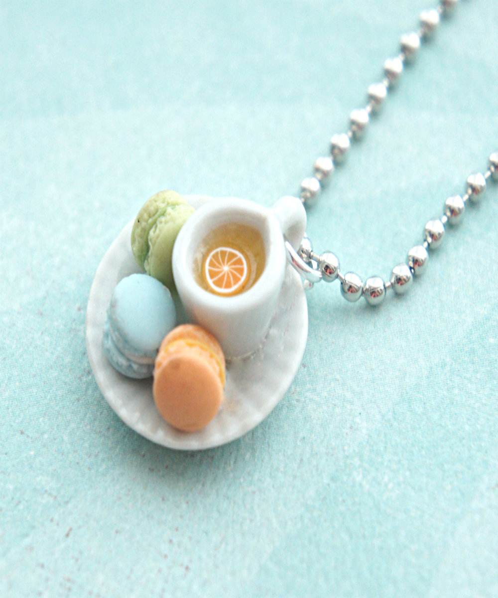 French Macarons And Tea Necklace on Luulla